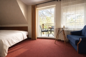 Pokój 3 osobowy. Balkon.lazienka. Blosko plaży.